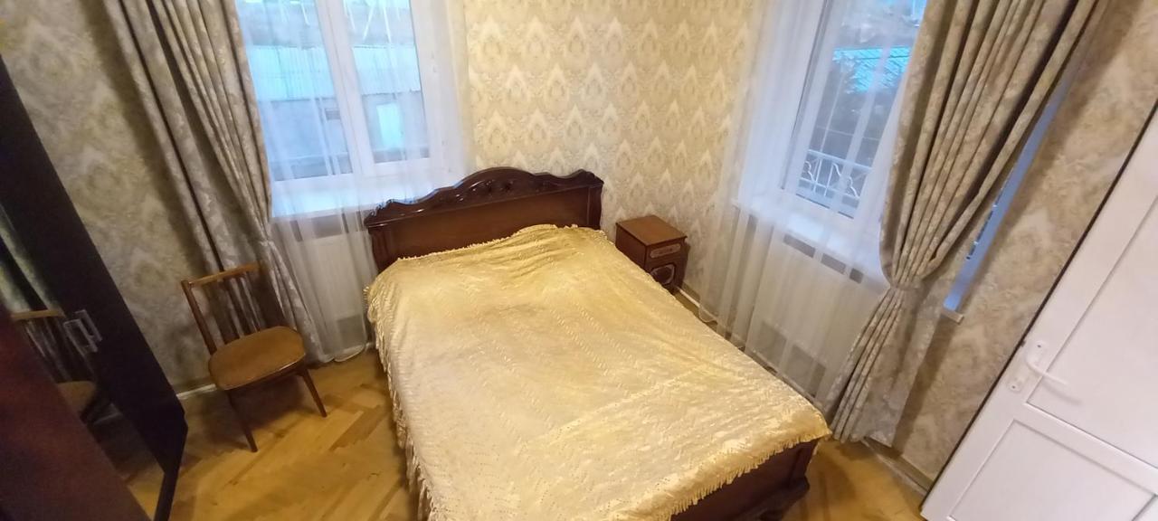 Serik & Geora Guesthouse 塞凡 外观 照片
