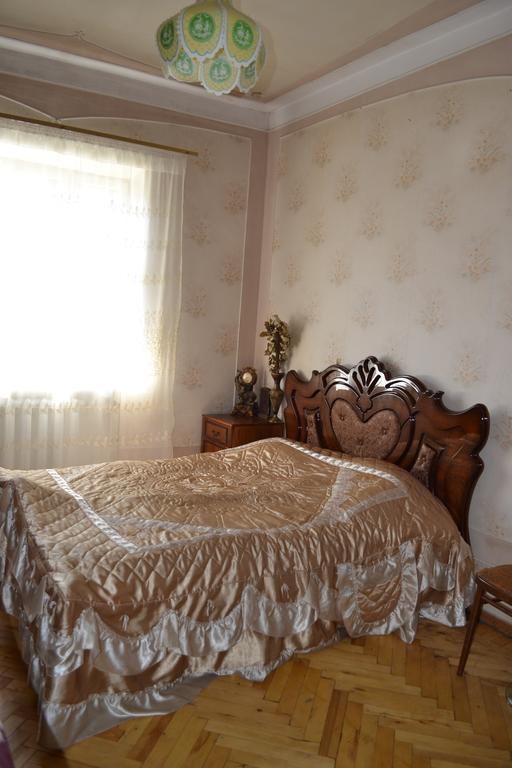 Serik & Geora Guesthouse 塞凡 外观 照片